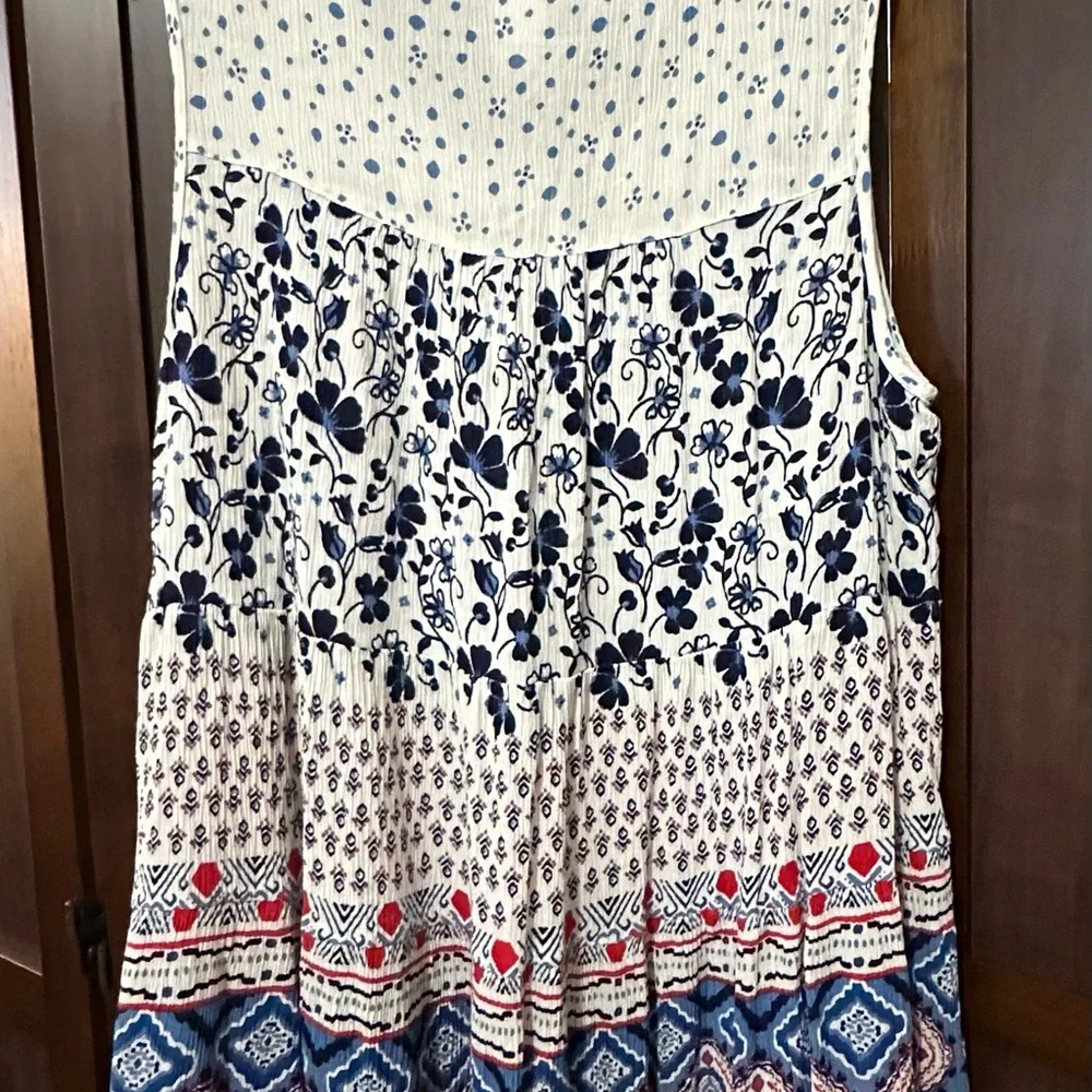 Flowy - Picture 3 of 4